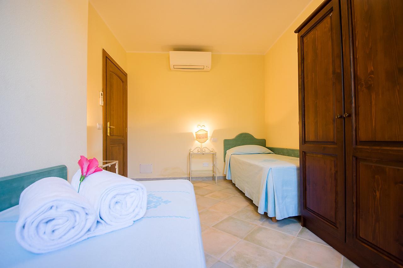Le Residenze Del Maria Rosaria - Vico Friuli 1 Villa Orosei Kültér fotó