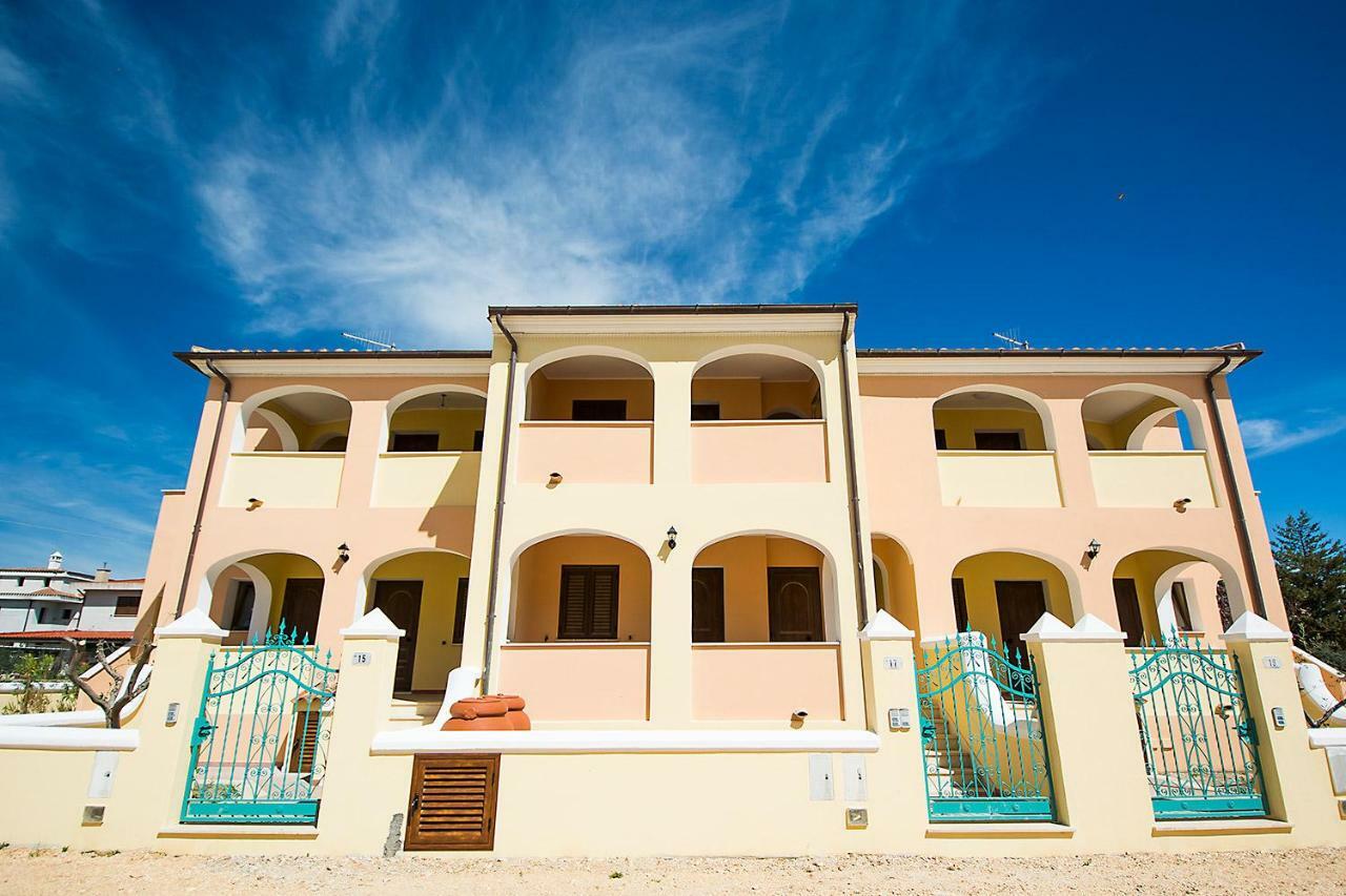 Le Residenze Del Maria Rosaria - Vico Friuli 1 Villa Orosei Kültér fotó